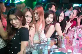 男人的天堂，女人的地狱，缅甸的“黄赌毒”泛滥到什么程度？图片