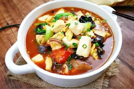 做豆腐菜，无论嫩豆腐还是老豆腐，记住“1泡”，豆腐滑嫩不易碎图片