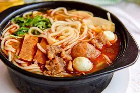 一品砂锅土豆粉（附秘制麻辣料、鲜汤、酱卤配方制作）图片