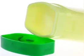 凡士林的 20 个惊人的实用用途图片