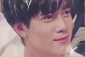 无意看到郭富城和黎明29年前的合照，除了粗口，还能说什么图片