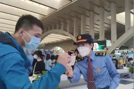 10月11日铁路调图，石家庄站新增1列至北京西高铁图片