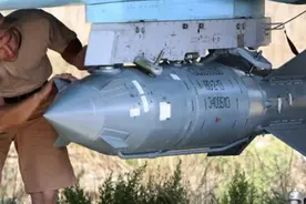 俄军不宣而战，团灭土耳其边境训练营，土总统表面强硬却暗令撤军图片