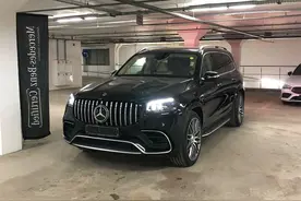 奔驰最强7座SUV！全新AMG GLS63实车，8缸配四驱图片
