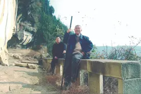 最美林草故事|九旬党员周永开的绿色情怀图片