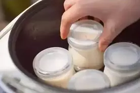 自制酸奶简单方便，但真的安全吗？图片
