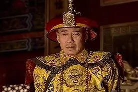 康熙一生功过参半，为何还被称为千古一帝？图片