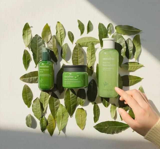 2020年别跟风了！看这8款超红护肤单品红黑榜测评