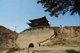郭进拴｜雁门关抒怀图片
