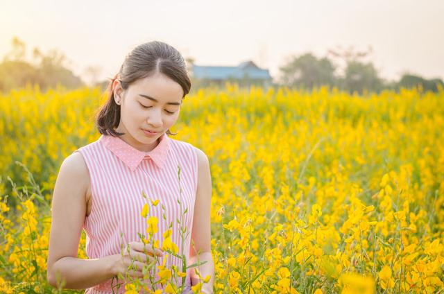 两性：男女如何相处，女人才会感觉舒服，这3种模式她喜欢