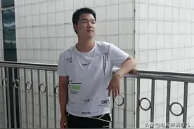 寒门出贵子！724分河南理科状元李昊，英语还是改选修吧图片