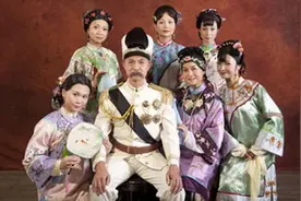 袁世凯去世后，他15个才貌双全的女儿，都嫁给谁，最后怎样了？图片