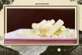 如何做一道醇香的奶汤蒲菜？答案在这里↓图片