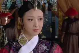甄嬛第三次生子，为何在被子上撒菊花？原来是掩盖不可告人的秘密图片