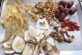花胶与燕窝、鱼翅齐名，是“八珍”之一，滋阴补肾，胶原蛋白养颜图片