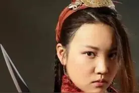 美女配野兽，这就是宋江的“义”？图片