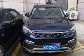 泉州：捡漏！1万元也能买小车图片