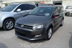 3万大众polo 卖家：前部有过小碰撞！网友：检测完这能值3万？图片