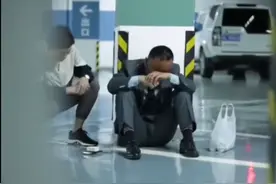 受过的伤皆是勋章！《超越》郑恺走心演绎如何拥抱更勇敢的自己图片