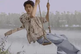 每日头像 | 太阳能维修，月亮可更换图片