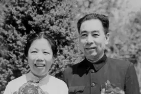 84岁的邓颖超，为周总理写下最后一封未寄出的情书，不禁让人泪目图片