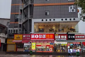 郑州这个游乐场，藏在市区的公园里，休闲玩耍两相宜，带劲图片