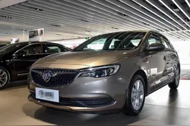 全新别克英朗：1.3T混动油耗仅5升，落地8万，比朗逸帅气图片