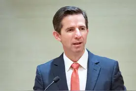 澳元经历“黑暗一小时”，澳贸易部长心急如焚：愿意与中方接触图片