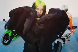 怪诞少女Billie Eilish《Dazed》春夏大片，特立独行的少女！图片