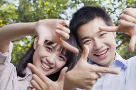 医生一眼看穿：具备4种特征的男人，生育能力更好些，建议了解图片