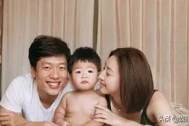 凌潇肃姚晨离婚8年，二婚妻子唐一菲旧事重提，暗讽凌潇肃没底线图片