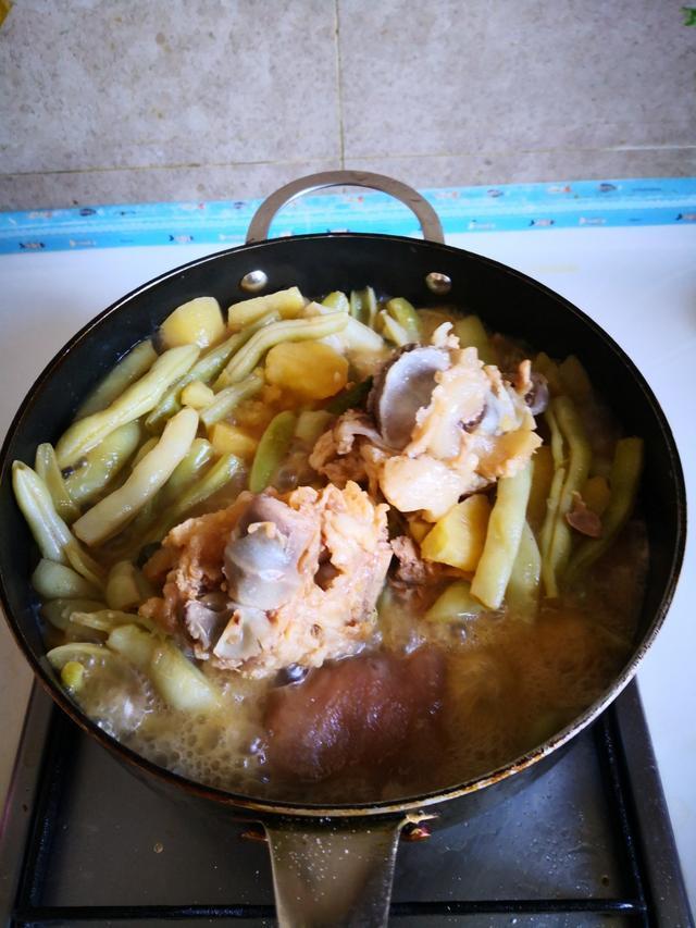 它含8种氨基酸，才15一斤，有条件1周吃两次，不愁孩子长身体