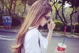 男女朋友亲嘴最常见的尴尬是什么？口臭能避免么？图片