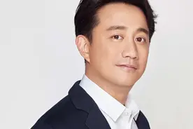 邓超黄渤见面要鞠躬，骂哭谢娜2次，身价上亿座驾却如此低调图片