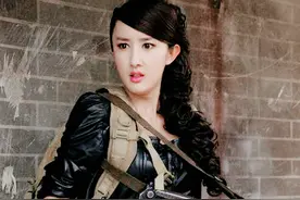 她被称为“烂片女王”，出道12年不火，如今却在抖音火得一塌糊涂图片
