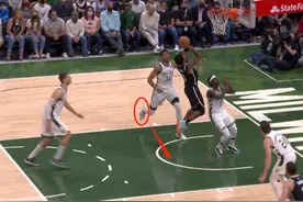 多角度回看字母哥垫脚：兼具稳准狠，还看了欧文一眼，怎么洗？图片