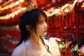故事：我是最受宠爱的公主，暗自倾心冷面侍卫，他却让我国破家亡图片