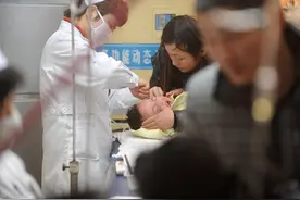 53岁男子胸痛1小时，到医院上呼吸机IABP，还是没了！什么原因？图片