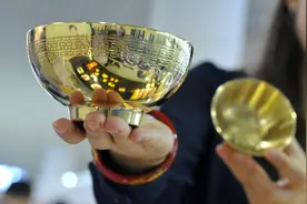 “金饭碗”也要凉凉了？年薪几十万，半年离职人数却高达6万图片