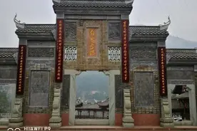 距达州70公里，有一座千年历史古镇，川东北一颗“璀璨的明珠”图片