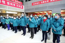 张抒扬：用最柔软的心，暖人；披最坚硬的铠甲，战斗｜致敬“8·19中国医师节”，健康中国 · 你我同行图片