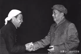 她和陈永贵、吴桂贤齐名，都是底层出身跃升副国级，最后重回百姓图片