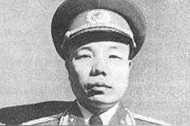 开国上将13岁当县委书记，这位将军经历了什么？曾和毛主席同屋睡图片