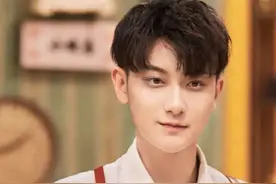 吴亦凡和鹿晗掉水里你救谁？听听黄子韬的回答，网友：谁也不得罪图片