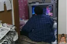 日本宅男堪称“骨灰级啃老”，7年不洗澡不出门，交流全凭小纸条图片