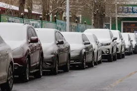 4月22日，哈尔滨下雪了图片