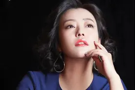 三历情劫，拍禁片成文艺女神，她凭什么被夸比章子怡戏好？图片