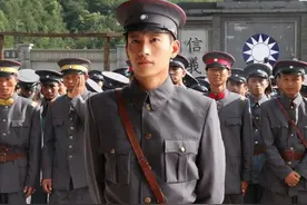 桂军霸主陆荣廷，控制了两广10余年，到底拥有多少兵力？图片