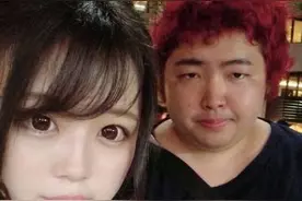 穷丑日本宅男找了个漂亮女友，网友们现在每天担心他被甩图片