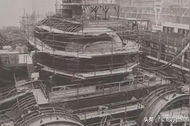 人类历史上最大的潜艇——“台风”级弹道导弹核潜艇内部结构探秘图片